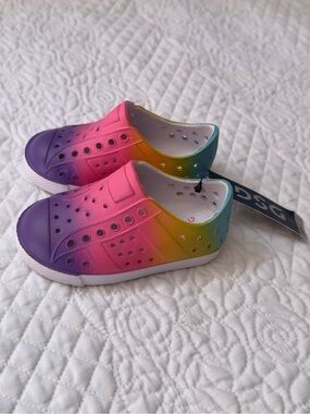 DSG Kids Rainbow Ombre EVA Slip-On Water Shoes - Size 5K NWT